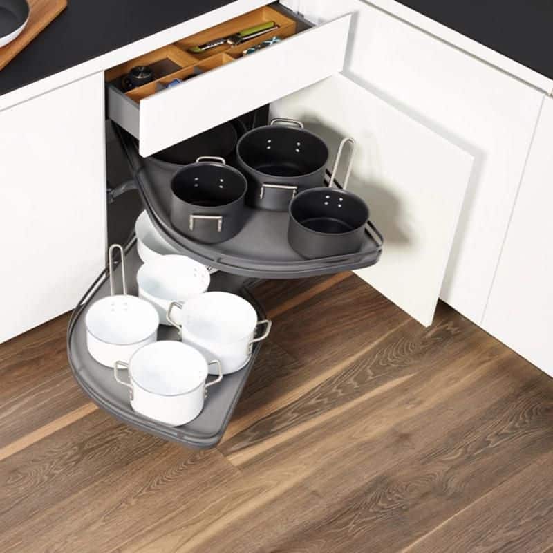 Ảnh thực tế bộ rổ góc LEMANS II Hafele 541.29.481, màu đen Ảnh thực tế bộ rổ góc LEMANS II Hafele 541.29.481, màu đen